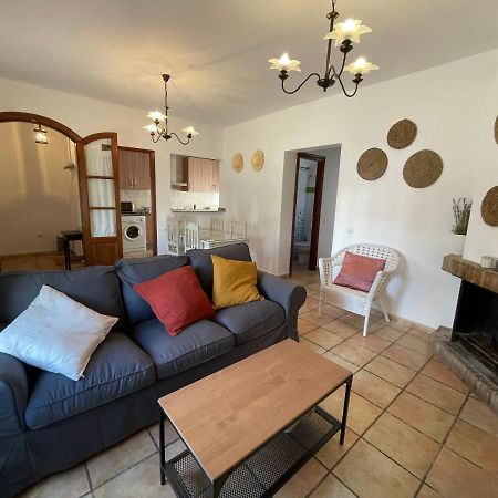 Agradable Casa Rural Con Chimenea En Interior Higuera De La Sierra  Extérieur photo